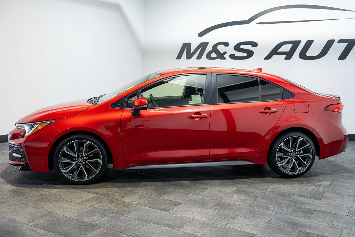 Used 2020 Toyota Corolla XSE FWD image 26