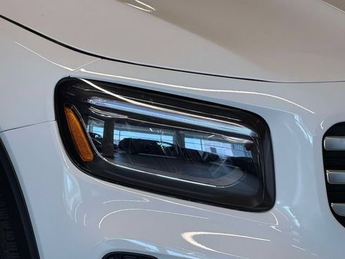 Certified 2024 Mercedes-Benz GLB 250 4MATIC image 9