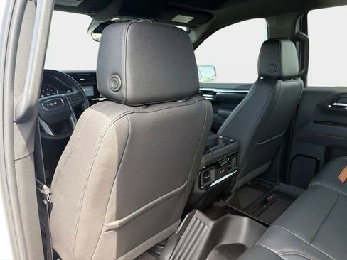 Used 2026 GMC Sierra 1500 AT4 w/ AT4 Premium Package AWD/4WD image 13