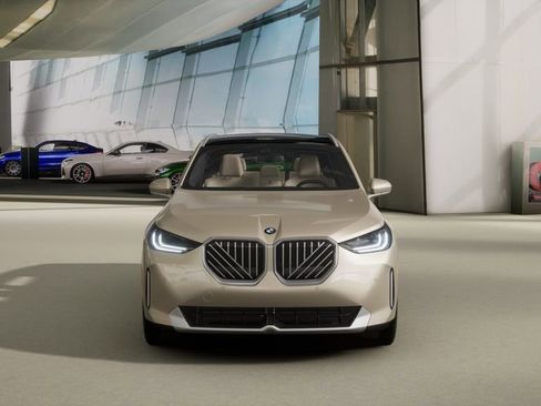 Used 2026 BMW X3 xDrive30 w/ Convenience Package image 28