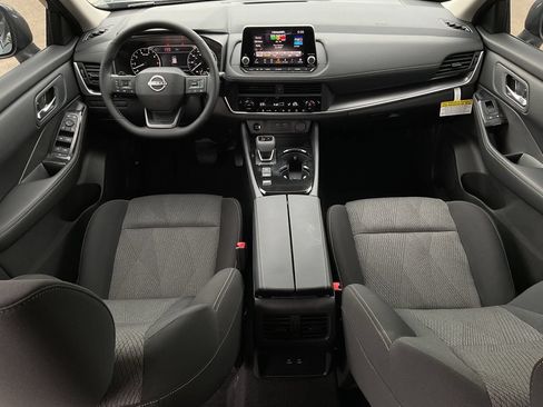 New 2026 Nissan Rogue SV w/ Cold Weather Package FWD image 19