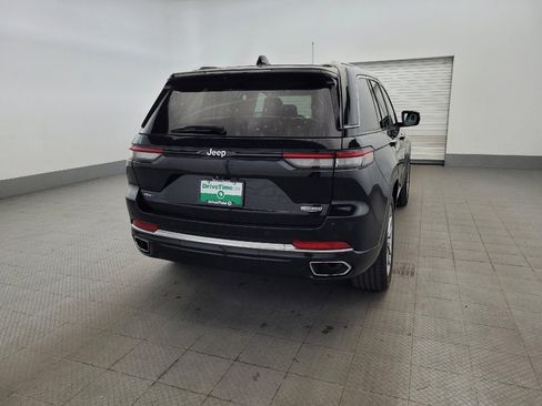 Used 2022 Jeep Grand Cherokee Summit AWD/4WD image 7