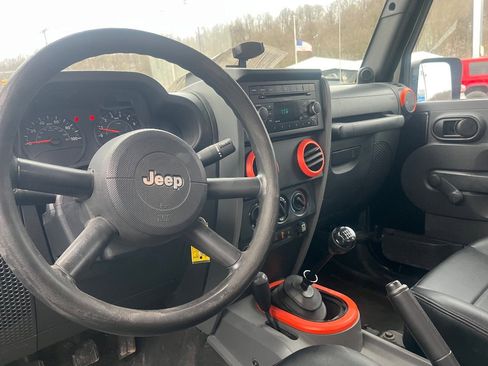 Used 2007 Jeep Wrangler X image 8