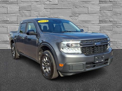 Certified 2024 Ford Maverick XLT w/ XLT Luxury Package AWD/4WD image 2