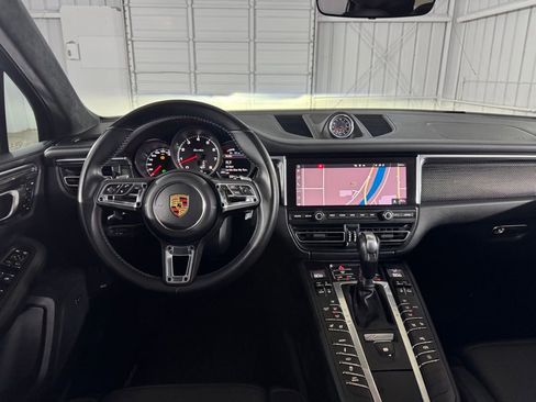 Used 2021 Porsche Macan Turbo w/ Premium Package Plus (PF0) AWD/4WD image 26