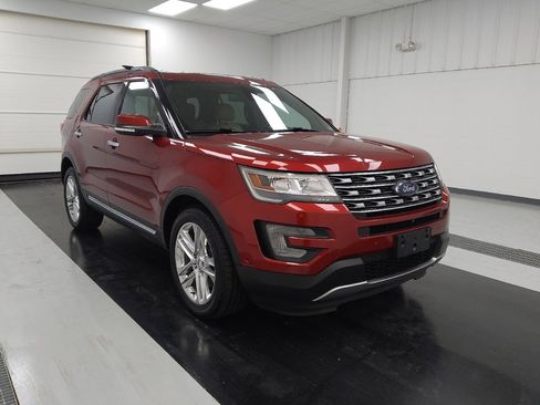 Used 2017 Ford Explorer Limited w/ Equipment Group 301A image 13