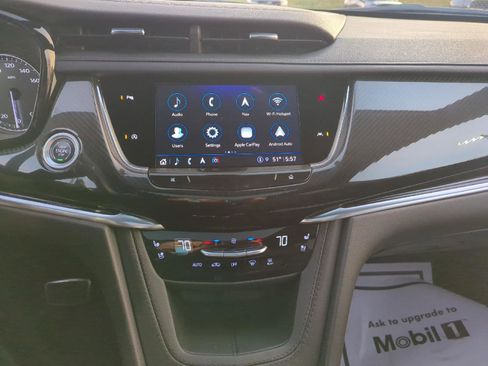 Used 2023 Cadillac XT6 Sport image 16