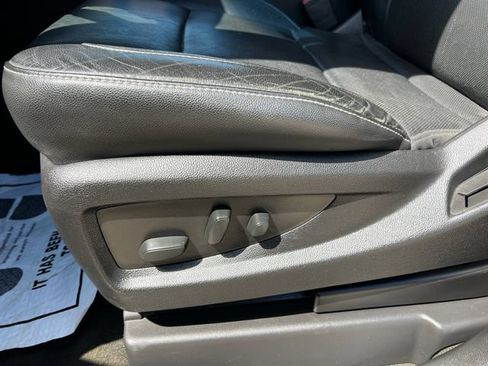 Used 2017 Chevrolet Tahoe Premier AWD/4WD image 15