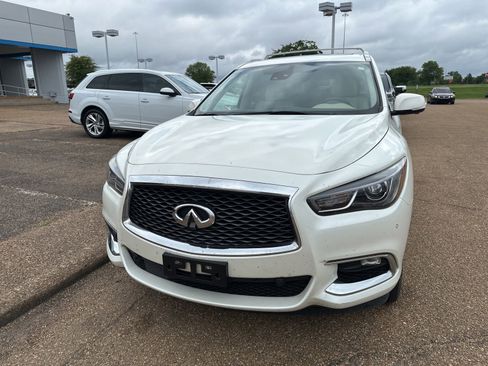 Used 2020 INFINITI QX60 Luxe w/ Sensory Package AWD/4WD image 2
