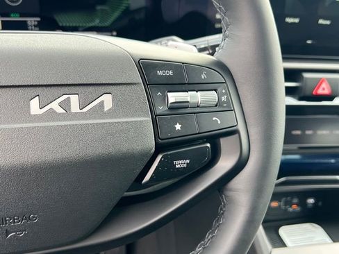 New 2026 Kia Sportage EX w/ EX Panoramic Sunroof Package AWD/4WD image 24