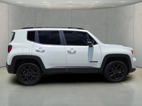 Used 2023 Jeep Renegade Altitude AWD/4WD image 33