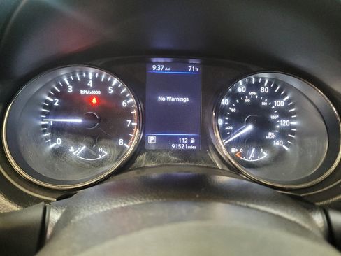 Used 2018 Nissan Rogue SV FWD image 23