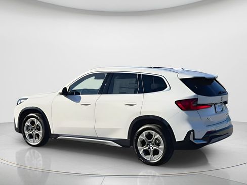 Used 2026 BMW X1 xDrive28i w/ Convenience Package AWD/4WD image 9