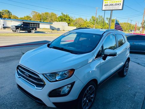 Used 2020 Ford EcoSport Titanium image 1