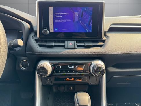 Certified 2025 Toyota RAV4 XLE AWD/4WD image 15