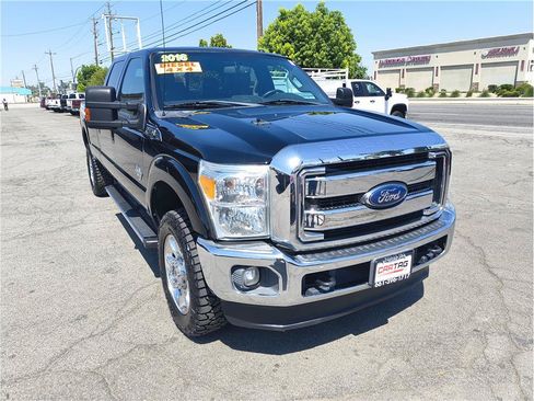 Used 2016 Ford F350 Lariat w/ Lariat Ultimate Package AWD/4WD image 2