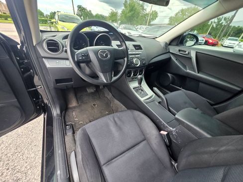 Used 2011 MAZDA MAZDA3 i Sport FWD image 14