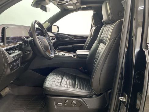 Used 2022 Cadillac Escalade Sport Platinum image 14