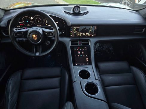 Used 2020 Porsche Taycan Turbo image 16