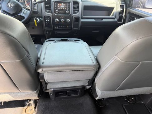 Used 2017 RAM 2500 Tradesman w/ Chrome Appearance Group AWD/4WD image 25