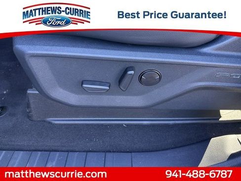 New 2026 Ford F250 Lariat w/ Black Appearance Package image 11