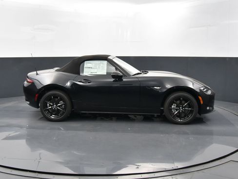 New 2025 MAZDA MX-5 Miata Sport image 39