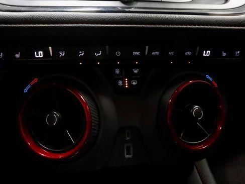 Used 2024 Chevrolet Blazer RS w/ Driver Confidence II Package FWD image 29