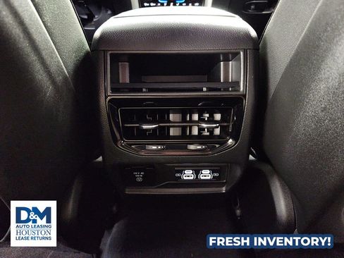 Used 2024 Jeep Grand Cherokee Altitude RWD image 43