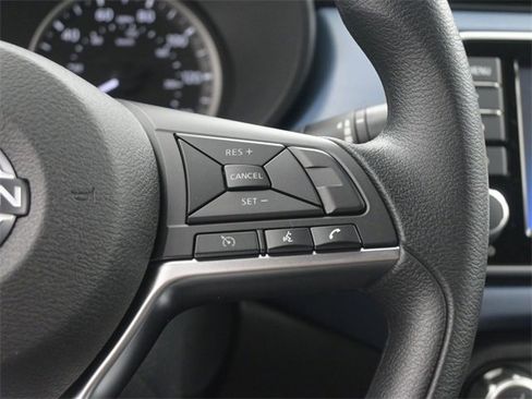 New 2025 Nissan Versa SV w/ Trunk Package image 2