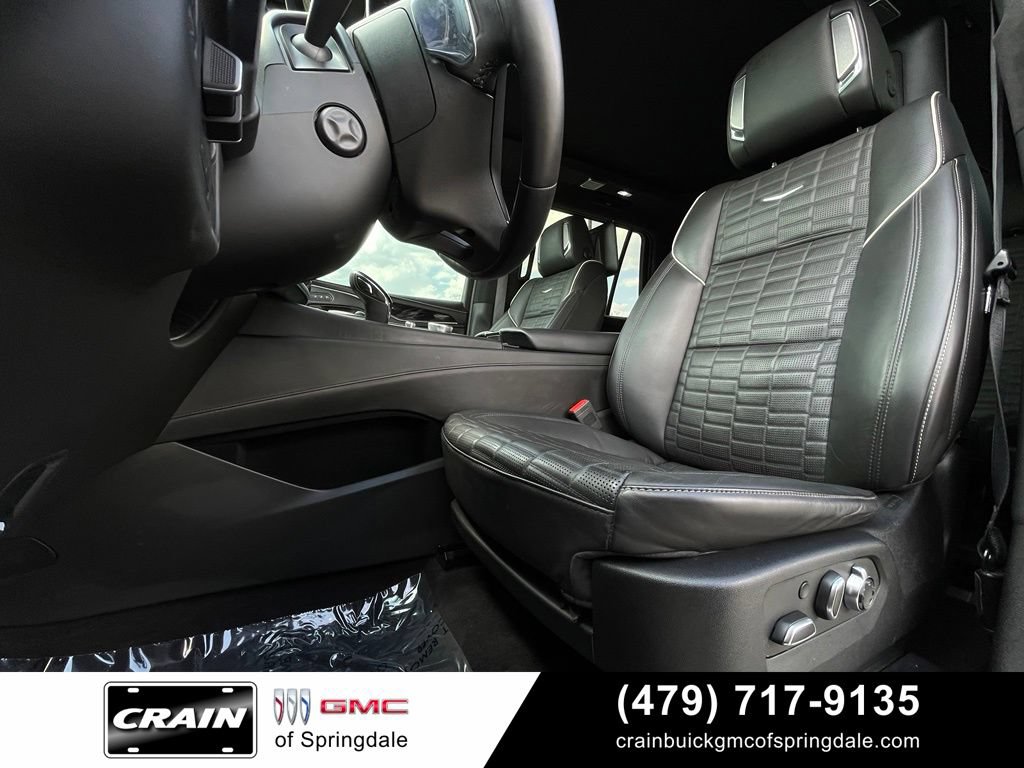 Used 2023 Cadillac Escalade V AWD/4WD image 23