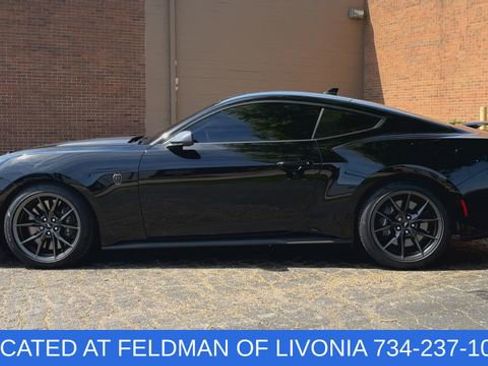 Used 2024 Ford Mustang Dark Horse RWD image 5