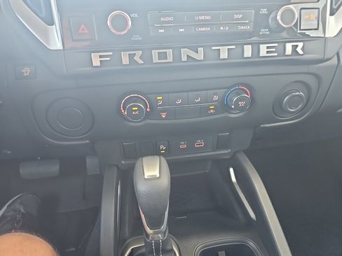 New 2026 Nissan Frontier SV image 12