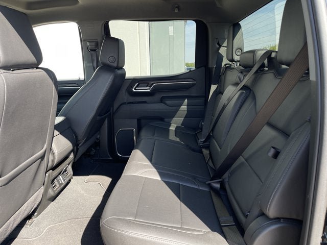 Used 2025 GMC Sierra 1500 SLT AWD/4WD image 20