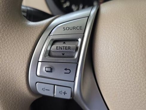 Used 2016 Nissan Altima 2.5 S w/ Power Driver Seat Package FWD image 19