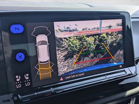 Used 2024 Volkswagen Atlas Cross Sport SEL R-Line image 13