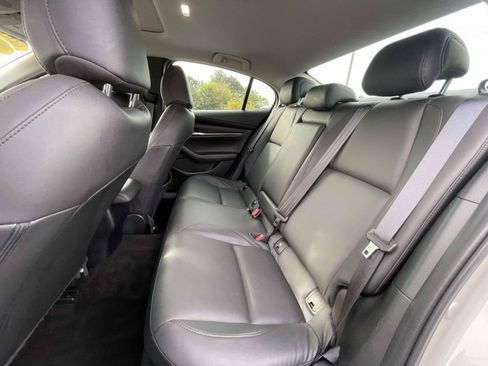 Used 2023 MAZDA MAZDA3 s FWD image 12