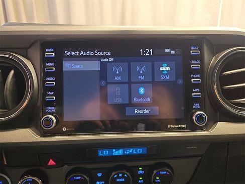 Used 2021 Toyota Tacoma TRD Sport w/ Technology Package image 22