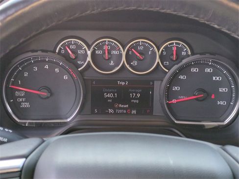 Used 2021 Chevrolet Tahoe Z71 w/ Z71 Signature Package image 15