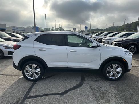 Used 2025 Buick Encore GX Preferred FWD image 12