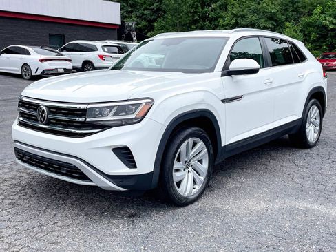 Used 2021 Volkswagen Atlas Cross Sport SE FWD image 1