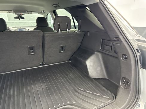 Used 2020 Chevrolet Equinox LT AWD/4WD image 37