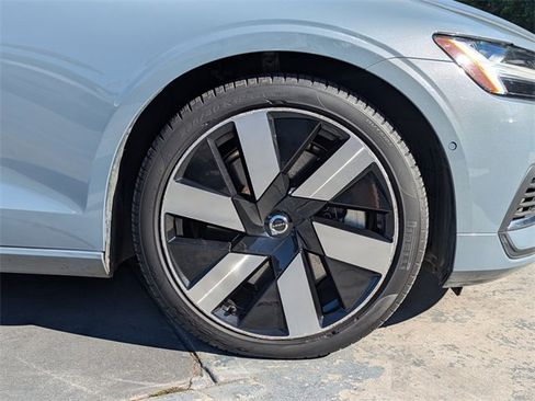 Certified 2023 Volvo S60 T8 Ultimate image 10