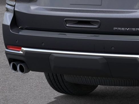 New 2026 Chevrolet Suburban Premier w/ Sun And Tow Package AWD/4WD image 14