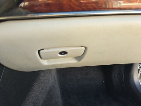 Used 2015 Cadillac ATS Luxury w/ Sun And Sound Package image 32