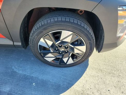 Used 2024 Hyundai Kona SEL w/ Convenience Package image 6