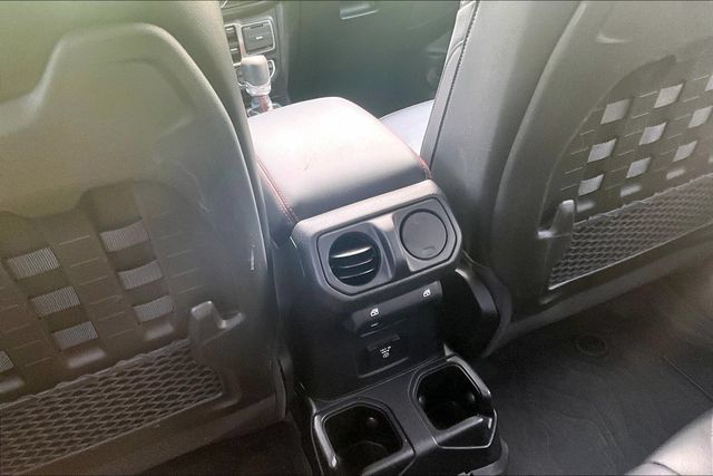 Used 2023 Jeep Gladiator Rubicon w/ LED Lighting Group AWD/4WD image 32