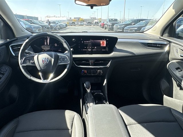 Certified 2024 Buick Encore GX Preferred w/ Comfort Package FWD image 19