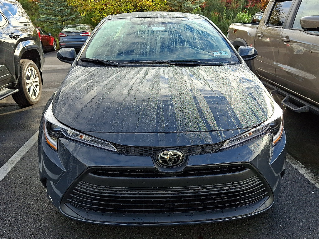 New 2027 Toyota Corolla LE w/ LE Premium Package FWD image 2