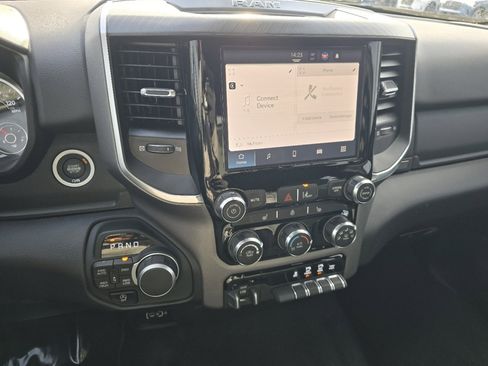 Used 2025 RAM 1500 Big Horn image 30