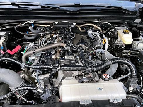 Used 2025 Toyota Tacoma SR5 image 23